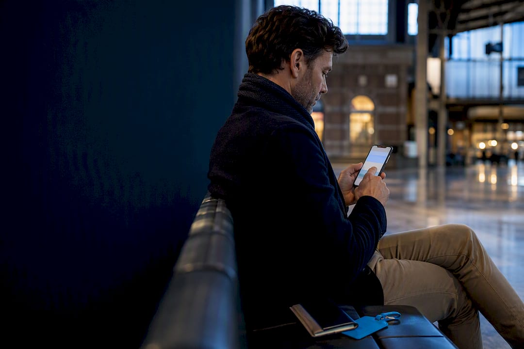 Traveler managing mobile data while abroad